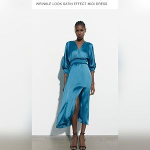 ZARA wrinkle look satin effect midi dress Blue slit